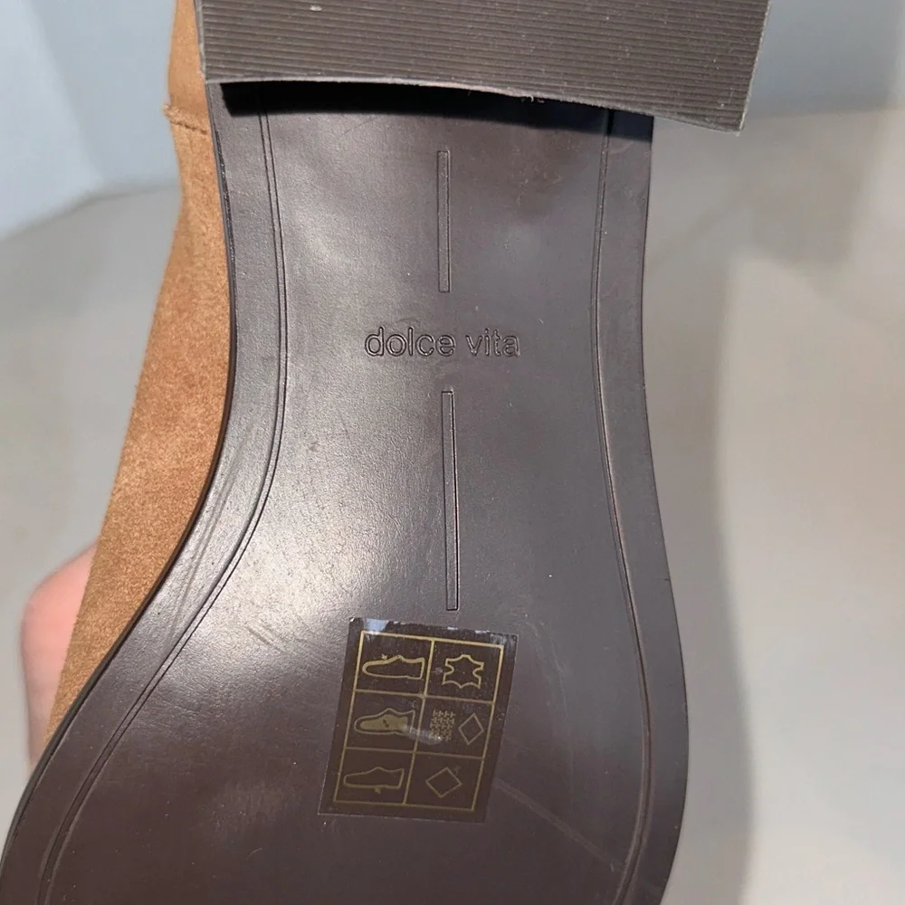 Dolce Vita Linny H20 Boots Suede Truffle Brown